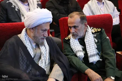 آیین تجلیل و تکریم پیشکسوتان دفاع مقدس و مقاومت استان فارس