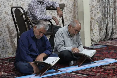 محفل انس با قرآن و گرامیداشت شهدای اقتدار در ملایر