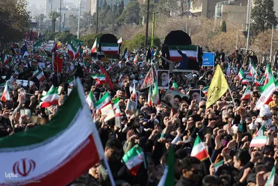 راهپیمایی شیرازی ها بر علیه اغتشاشگران