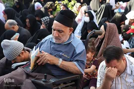 مراسم قرائت دعای پرفیض عرفه در امام زاده سید حمزه (ع) تبریز