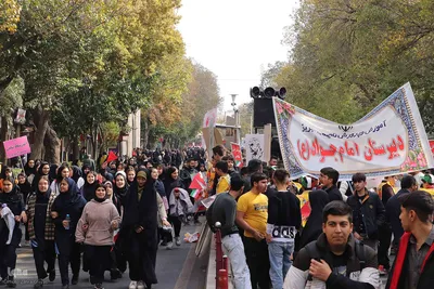 راهپیمایی ۱۳ آبان در تبریز‎‎