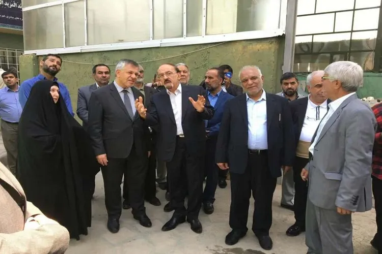 بازدید سفیر عراق در ایران از پروژه ساخت گنبد حرم امام حسین(ع) در کرمان