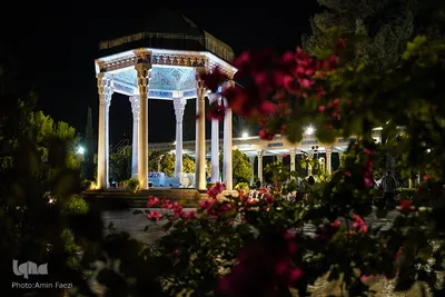 حضور رئیس‌جمهور در حافظیه