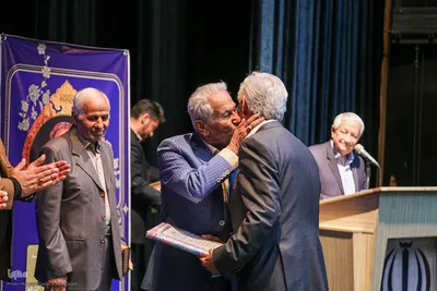 بزرگداشت هنرمند پیشکسوت خوشنویسی فارس «مجید چیزفهم دانشمندیان»