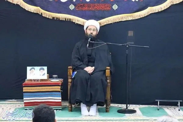 برگزاری دومین روز عزاداری حضرت زهرا(س) در دفتر نماینده ولی‌ فقیه مازندران + عکس