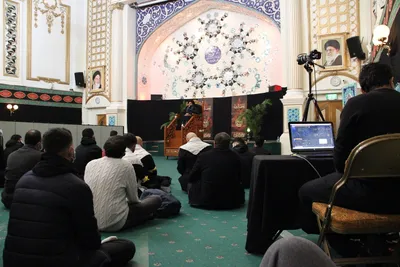 Große Anteilnahme an der Gedenkfeier für Fatima Zahra