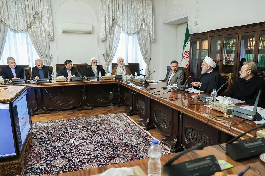 تأکید سران قوا بر حضور گسترده در راهپیمایی 22 بهمن/ تقویت نظارت بانک مرکزی بر مؤسسات اعتباری