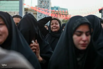 آئین خیمه سوزان در میدان امام حسین (ع)