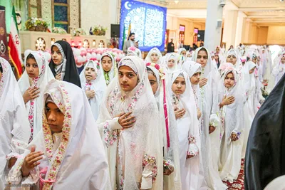 جشن دختران روزه‌ اولی در حرم مطهر حضرت شاهچراغ(ع)
