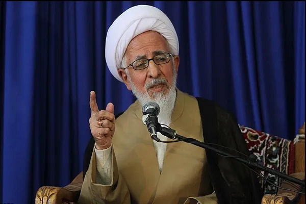 شوق به کربلا و حسین بن علی(ع) حافظ کشور است