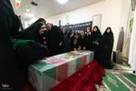 آیین استقبال از پیکر شهید گمنام در دبستان کمائی اصفهان