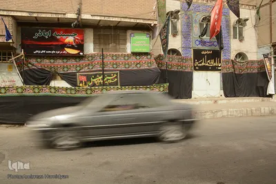اهواز در هوای غبارگرفته سیاه پوش محرم شد