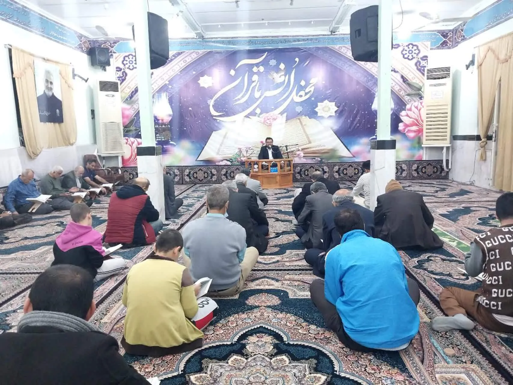 نودمین کرسی تلاوت قرآن در محله فردوس بوشهر برگزار شد + عکس