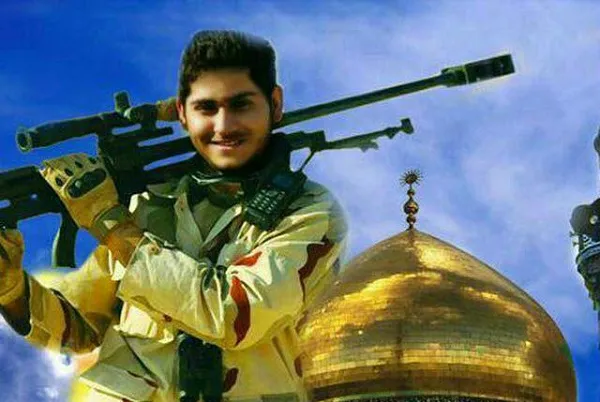 کتاب «بیست سال و سه روز» رونمایی شد