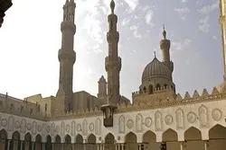  İslami məzhəblər peyğəmbərlərə və salehlərə təvəssül etməyi qəbul edir