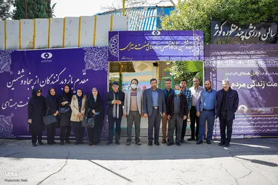 بازدید جمعی از جهادگران جهاددانشگاهی فارس از «دستاوردهای صنعت هسته‌ای»‎