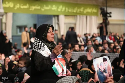 دیدار جمعی از مداحان و شاعران اهل‌بیت‌ (ع) با رهبر معظم انقلاب