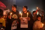 Em fotos: Caxemires realizam vigília pelas vítimas de Parachinar