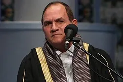 Video: Dr. Ahmed Naina rezitiert Verse aus Sura Al-Muzzammil