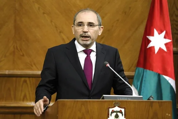 وزير الخارجية الأردني ينفي إطلاع بلاده على 