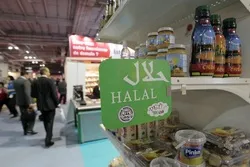 Ang mga Muslim sa Pransya Binatikos ang Kapasiyahan sa Pagbabawal sa Halal na Pagkatay ng Manok Bago ang Ramadan