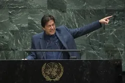 L'Inde prépare un «bain de sang» au Cachemire (premier ministre pakistanais)