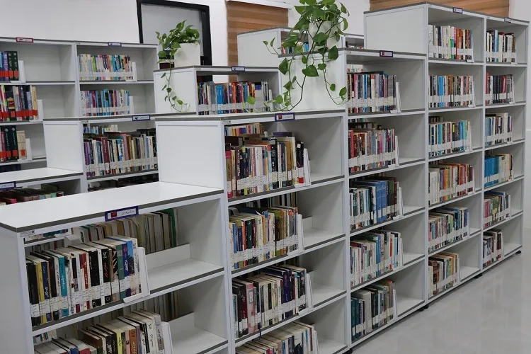 افتتاح کتابخانه عمومی