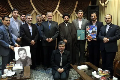 دیدار نمایندگان جامعه قرآنی با خانواده شهید «هاشم سلیمی»