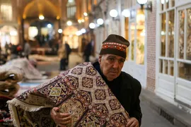 گذری در بازار مظفریه تبریز
