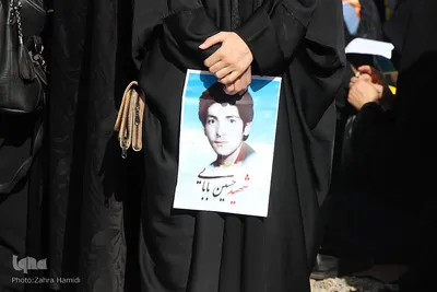 استقبال از مادر شهید «حسین بابایی» در بیرجند