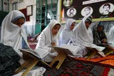 مراسم معنوی اعتکاف در 170 مسجد لرستان در حال برگزاری است
