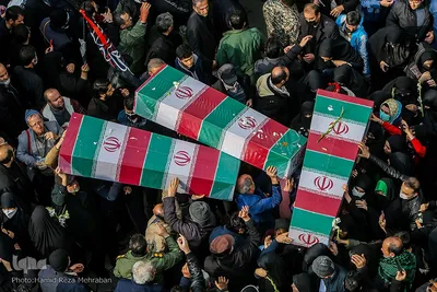 تشییع آلاله‌های گمنام در معراج الشهدای تهران
