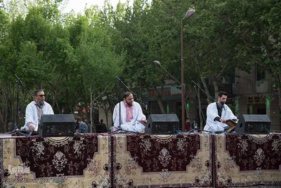 جزء‌خوانی قرآن در گذر فرهنگی چهار باغ عباسی