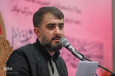 قرائت دعای روحبخش کمیل در حرم مطهر شاهچراغ(ع)