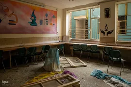 تجاوز اسرائیلی به مدرسه شهید همدانی در یک نگاه
