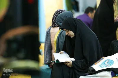 اولین روز سی‌وچهارمین دوره نمایشگاه بین‌المللی کتاب تهران
