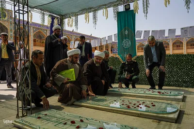 زیارت ستاد بزرگداشت دهه كرامت کشور از حرم مطهر شاهچراغ(ع)