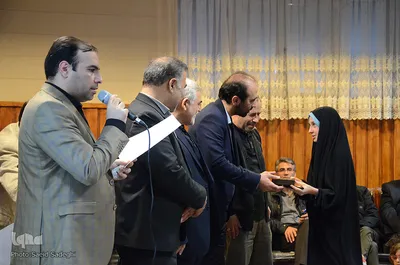 تجلیل از برگزیدگان قرآنی مرکز آموزش تخصصی قرآن کریم امام صادق(ع)