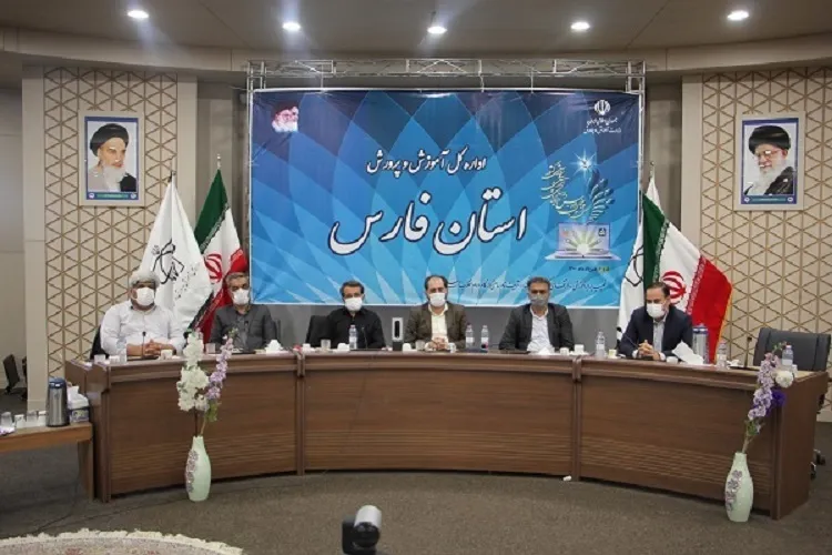 آغاز واکسیناسیون معلمان فارس از عید غدیر