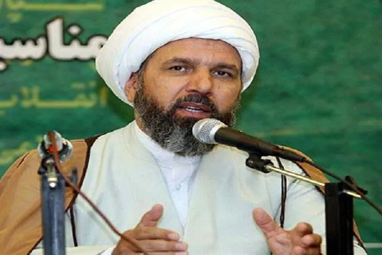 شیعه و سنی وحدت عملی را دنبال کنند
