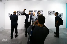 رونمایی از کتاب مصور عکاسان جنگ، ساسان مویدی