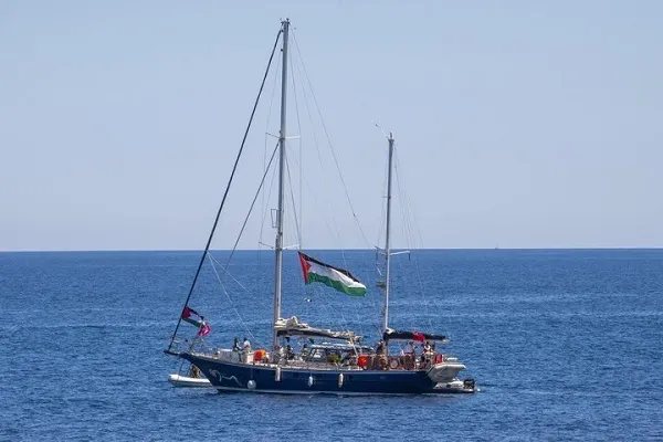 Siyonist rejimden Madleen gemisine müdahale +Video