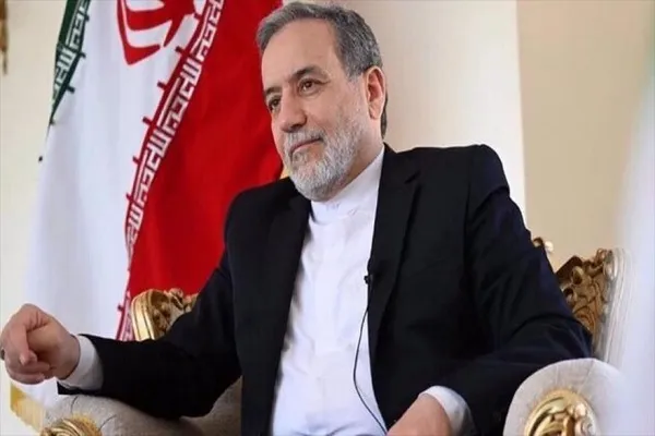Araqchi: Irán requiere un acuerdo justo desde una posición de igualdad