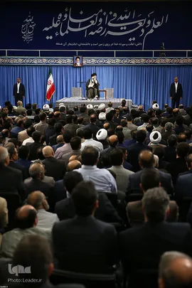 دیدار جمعی از استادان، نخبگان و پژوهشگران دانشگاه‌ها با مقام معظم رهبری