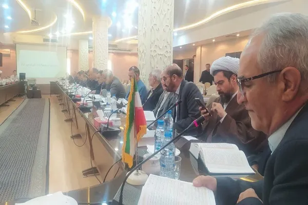 جلسه تفسیر قرآن ویژه مدیران اجرایی آذربایجان‌شرقی