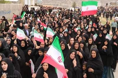 تشییع سردار شهید مصیب بختیاری در زادگاهش