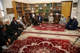 ⁨دیدار علمای اهل سنت کردستان با آیت الله العظمی مکارم شیرازی