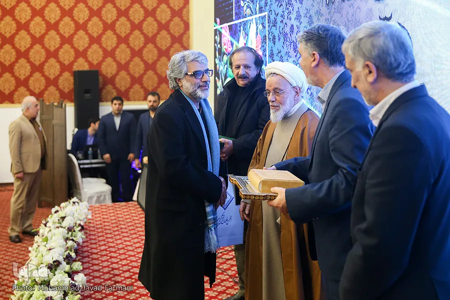 حفل تكريم خدّام القرآن في إیران