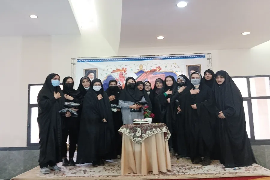 برپایی جشن «حجاب برتر» برای ۳۰ دانش‌آموز شهرکردی
