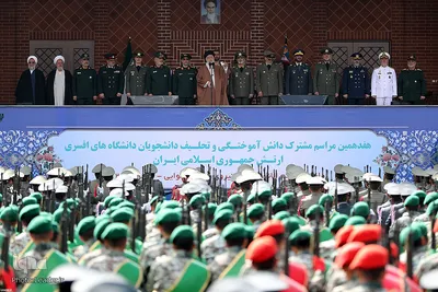 مراسم دانش‌آموختگی دانشجویان دانشگاه‌های افسری ارتش